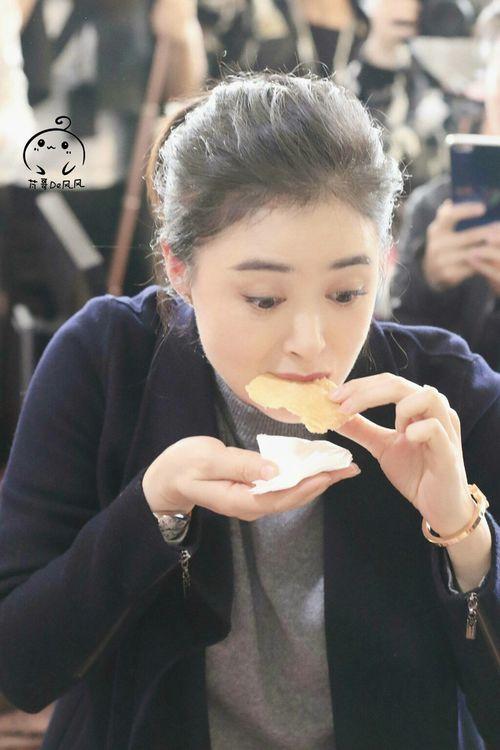 明星网红为啥不交税了呀,揭秘明星网红不交税之谜
