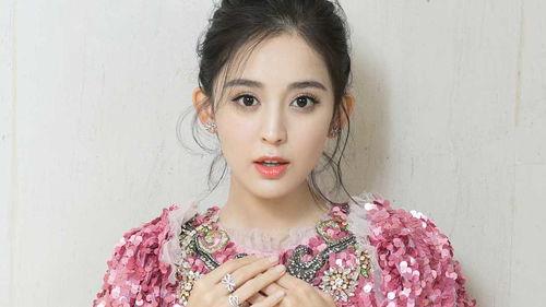 明星网红黑照图片女生,真实与滤镜下的反差