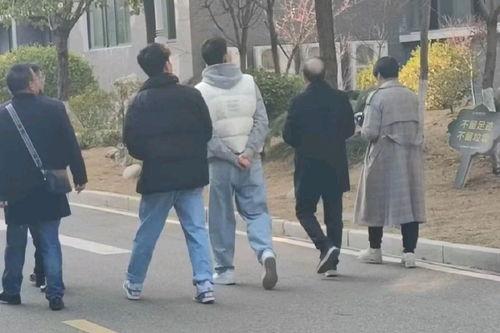 学校最新吃瓜热门事件,揭秘最新“瓜王”事件背后的真相