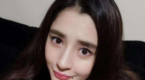 龅牙很火的明星网红,龅牙魅力明星，颠覆传统审美风潮