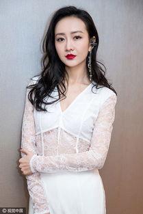 黑发明星网红是谁,揭秘当红明星网红的时尚风采