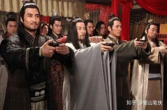 电视剧隋唐演义,烽火连天，英雄辈出的传奇岁月