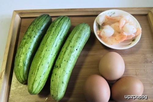 吃热门大瓜,真相与八卦齐飞