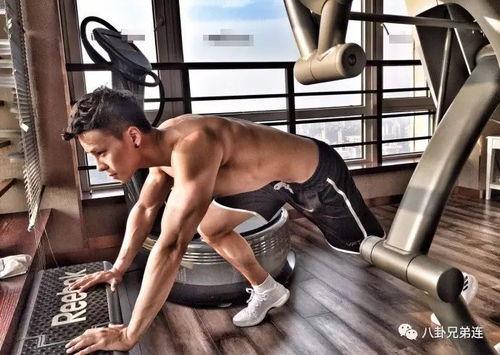 明星网红秀腹肌图片大全,明星网红秀腹肌图片大盘点