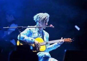 薛之谦演唱会今日吃瓜,揭秘幕后真相