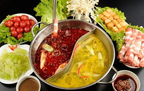 火锅的热门话题英文,Exploring the Buzz: Top Trends in Hot Pot Culture