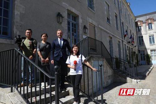 明星网红简单拌面视频播放